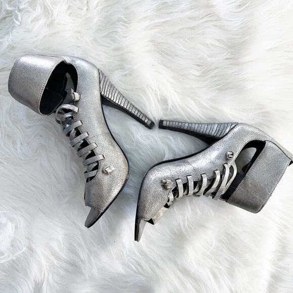 Elizabeth and James Luella Metallic Pewter Heeled Sandals - Picture 3 of 7